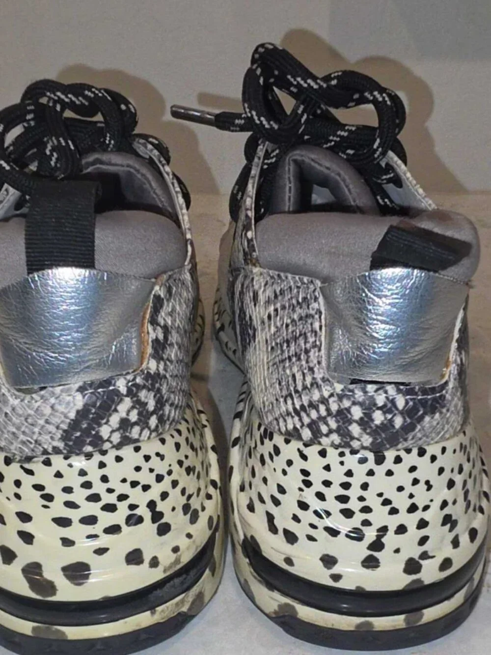 Steve Madden Cliff Sneakers Womens 9M Snakeskin Colorway Chunky Platform Shoes